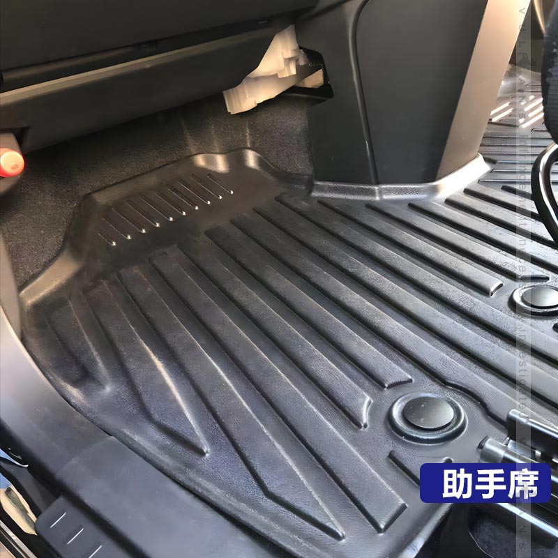 ルーミー/タンク M900A M910A 3D フロアマット TPE材質 3D立体成型 2枚 カーマット 傷つき防止 内装 カスタム パーツ 消臭・抗菌効果 カー用品 アクセサリー