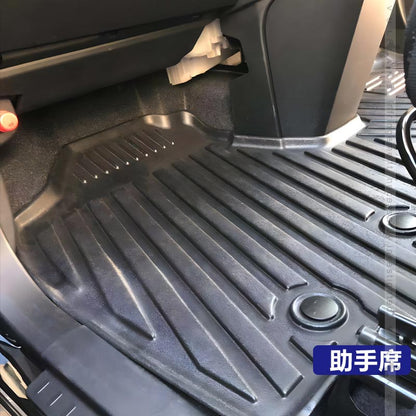 ルーミー/タンク M900A M910A 3D フロアマット TPE材質 3D立体成型 2枚 カーマット 傷つき防止 内装 カスタム パーツ 消臭・抗菌効果 カー用品 アクセサリー